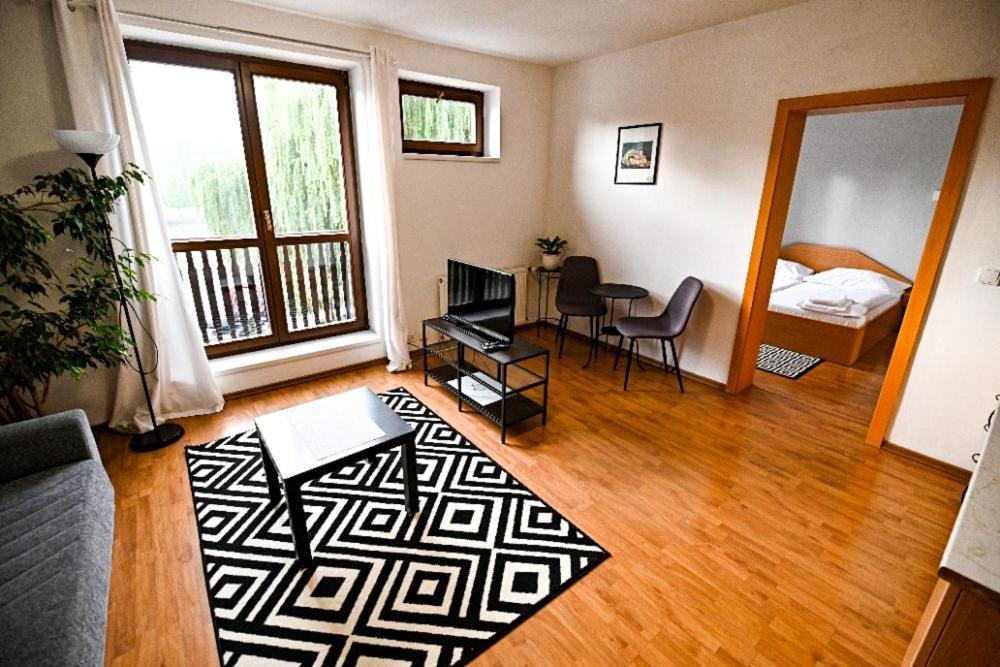 Aparthotel Faust Decin Esterno foto